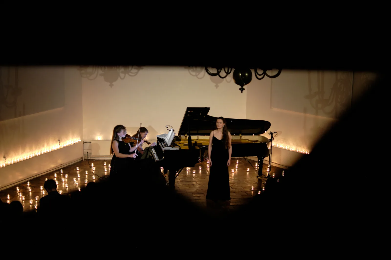 Liedduo Nanette Mans en pianist Mieke Verduijn